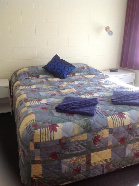 The Adelphi Motel Christchurch Ruang foto