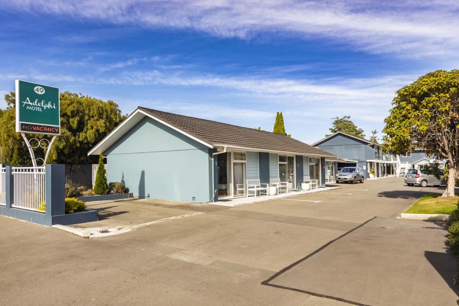 The Adelphi Motel Christchurch Bagian luar foto