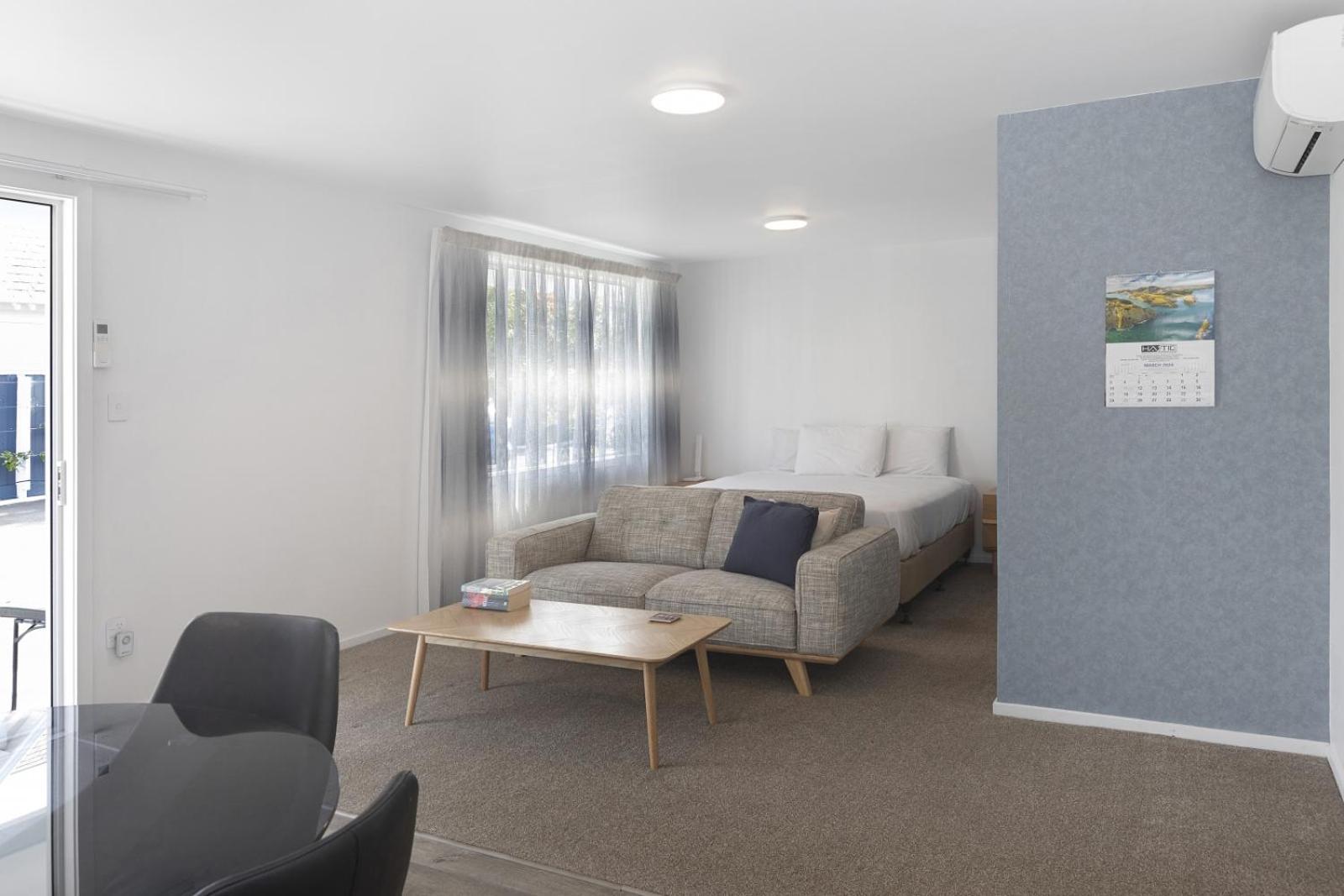 The Adelphi Motel Christchurch Bagian luar foto