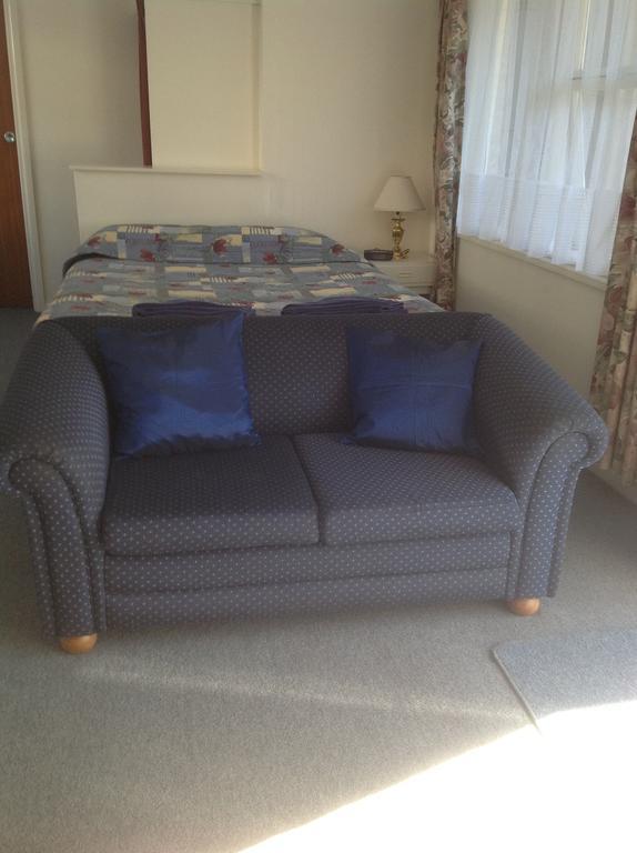 The Adelphi Motel Christchurch Bagian luar foto